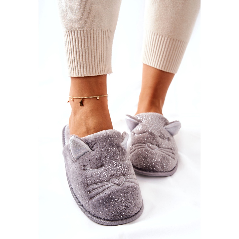 PE1 Pantuflas de gatito brillantes con orejas grises de Kaisy 2