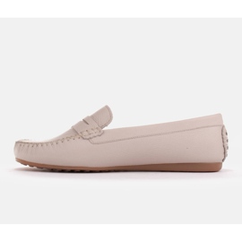 Marco Shoes Cómodos mocasines fabricados en piel suave. beige 4
