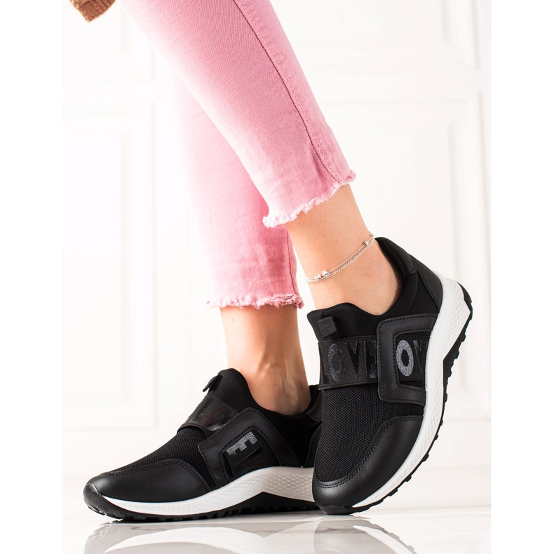 TRENDI Zapatillas sin cordones Love negro 1