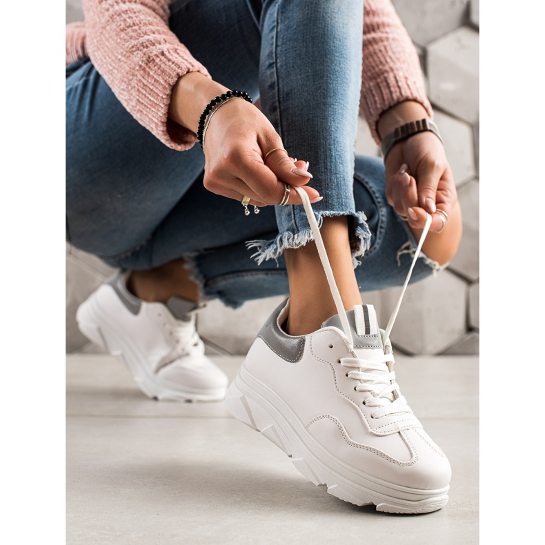 TRENDI Zapatillas blancas blanco plata 1