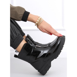 Botas planas Haiti Negro lacado 3