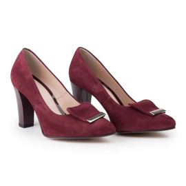 Salón de terciopelo granate Marco Shoes 1008P con adorno rojo 3