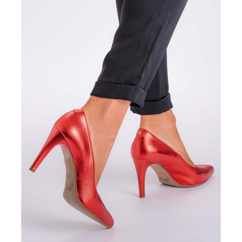 Marco Shoes Tachuelas rojas 0500P de color brillante rojo 2