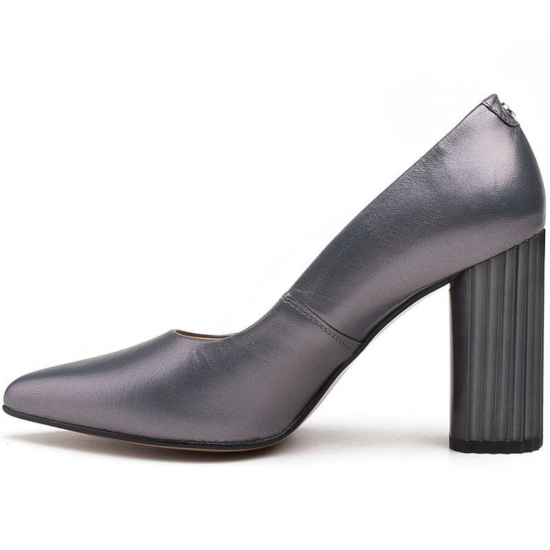 Marco Shoes Salón gris con tacón de canalé 2