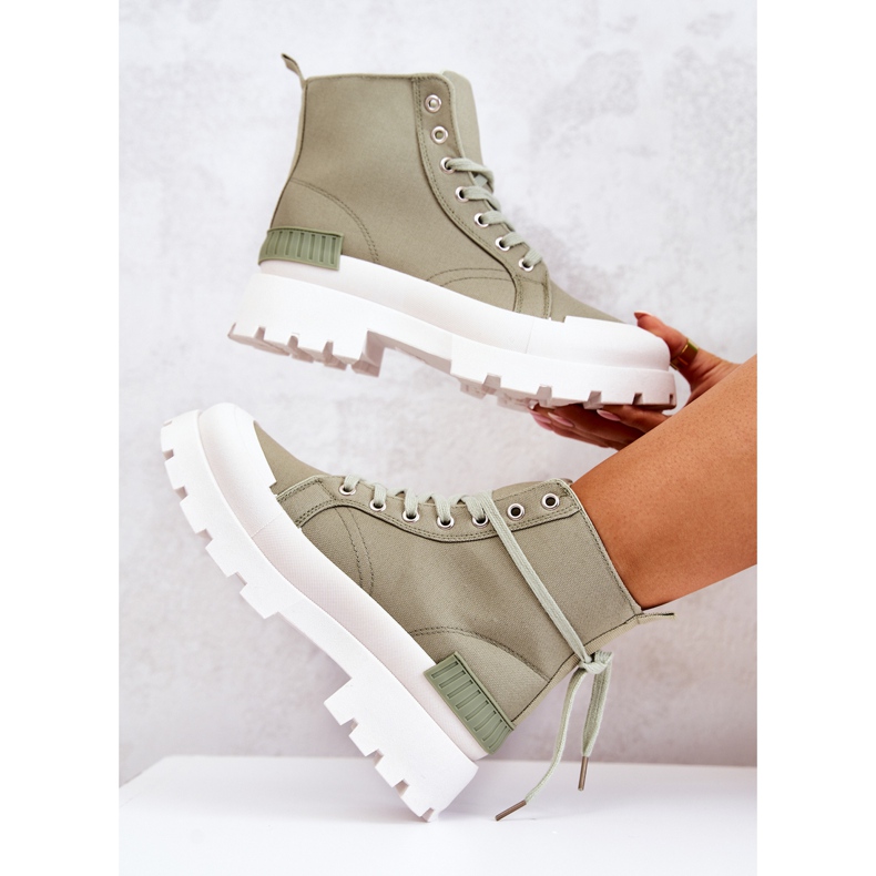 PS1 Botas atadas verdes Faithfull 1 PS1 Botas atadas verdes Faithfull 1