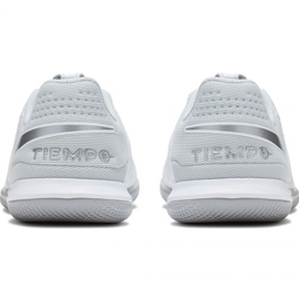 Zapatos de interior Nike Tiempo Legend 8 Academy Ic Jr AT5735-100 blanco blanco 4