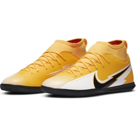 Zapatillas de fútbol Nike Mercurial Superfly 7 Club Ic Jr AT8153 801 amarillo naranjas y rojos 1