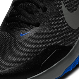 Calzado de entrenamiento Nike Varsity Compete 3 M CJ0813-012 negro 1