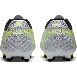 Zapatos de fútbol Nike Mercurial Vapor 14 Academy FG / MG Jr CV0811 107 gris plata 3