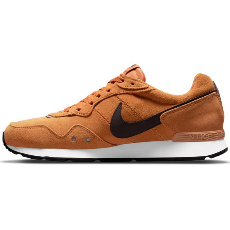 Calzado Nike Venture Runner Suede M CQ4557 200 marrón naranja 2