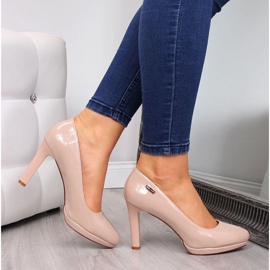 Bombas lacadas en la plataforma Sergio Leone W SK53C blanco rosado 6