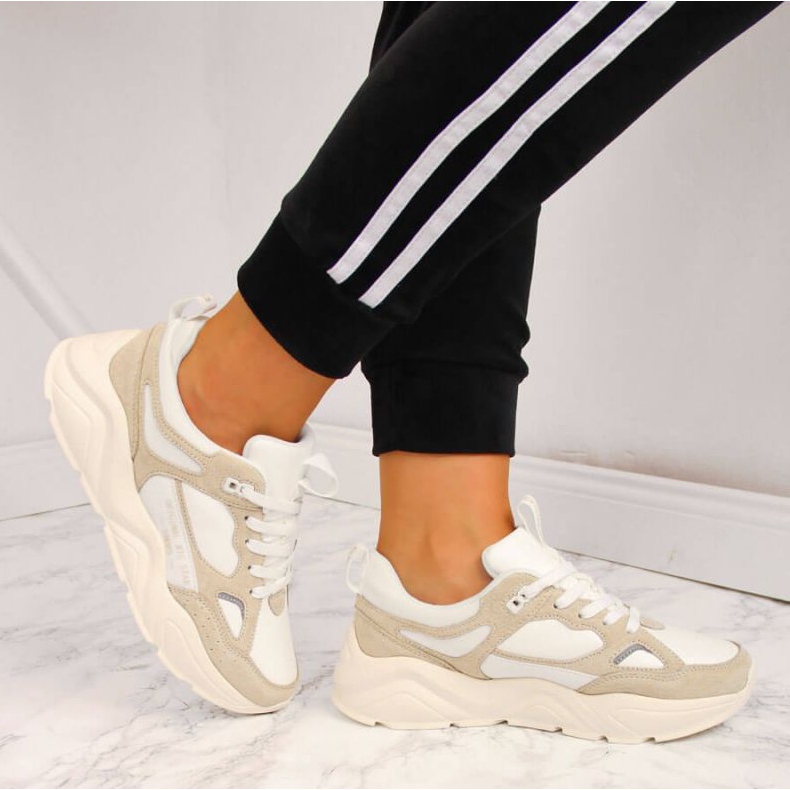 Zapatillas en la plataforma Big Star W GG274657 blanco 2