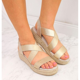 Alpargatas sandalias en la plataforma Big Star W HH274414 oro dorado 3