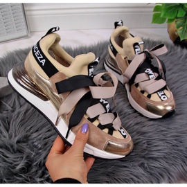 Zapatillas con inscripciones Vinceza W JAN49A beige 1