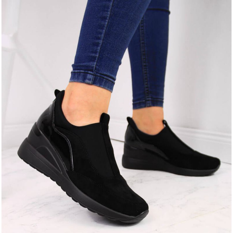 Zapatillas de cuña Vinceza W WM790A negro 2