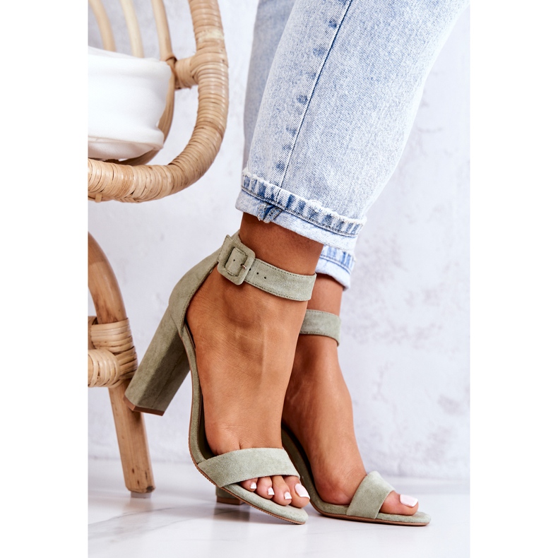 FB2 Sandalias Tacón Ante Jacqueline Verde Brillante 1