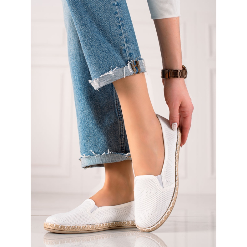 TRENDI Alpargatas Slipony casuales blanco 1