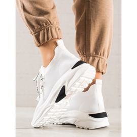 TRENDI Zapatillas Atadas En La Plataforma blanco 3