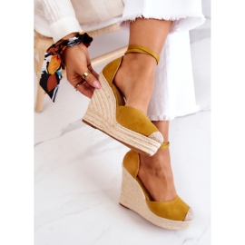 FM1 Alpargatas Nemeira Amarillas Con Cuña amarillo 5