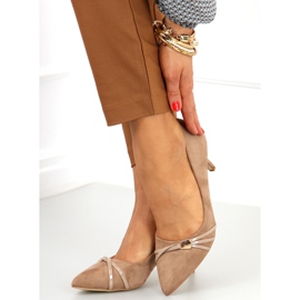 Bombas en un pin Abril Beige 3