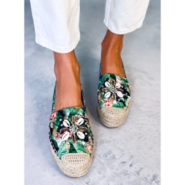 Alpargatas con Conchas Manami Flor Verde 4