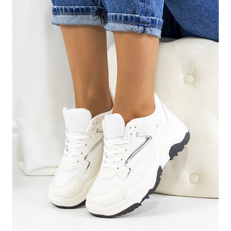 Deportivas Badillo blanco brillante plata 1 Deportivas Badillo blanco brillante plata 1