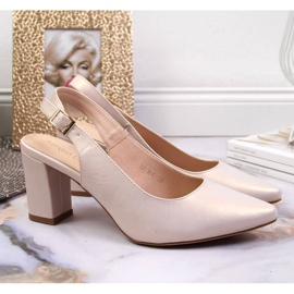 Bombas en el puesto Sergio Leone W SK363 beige perla 4