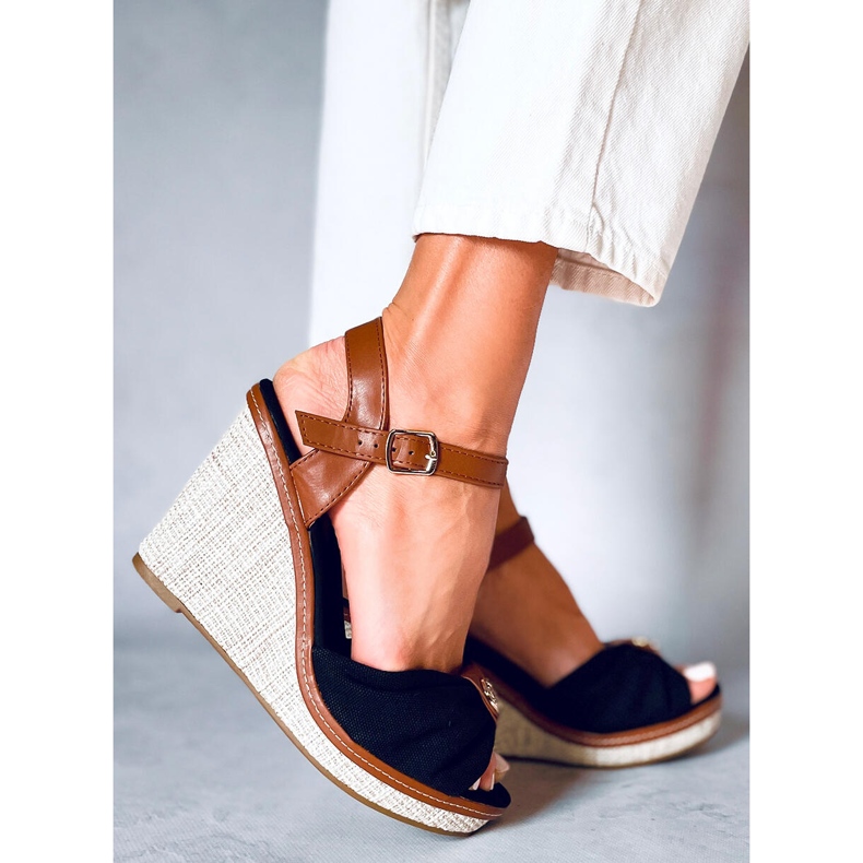 Sandalias cuña Leyla Negras marrón 1 Sandalias cuña Leyla Negras marrón 1