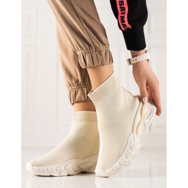 TRENDI Zapatillas de deporte con estilo con un calcetín beige 2