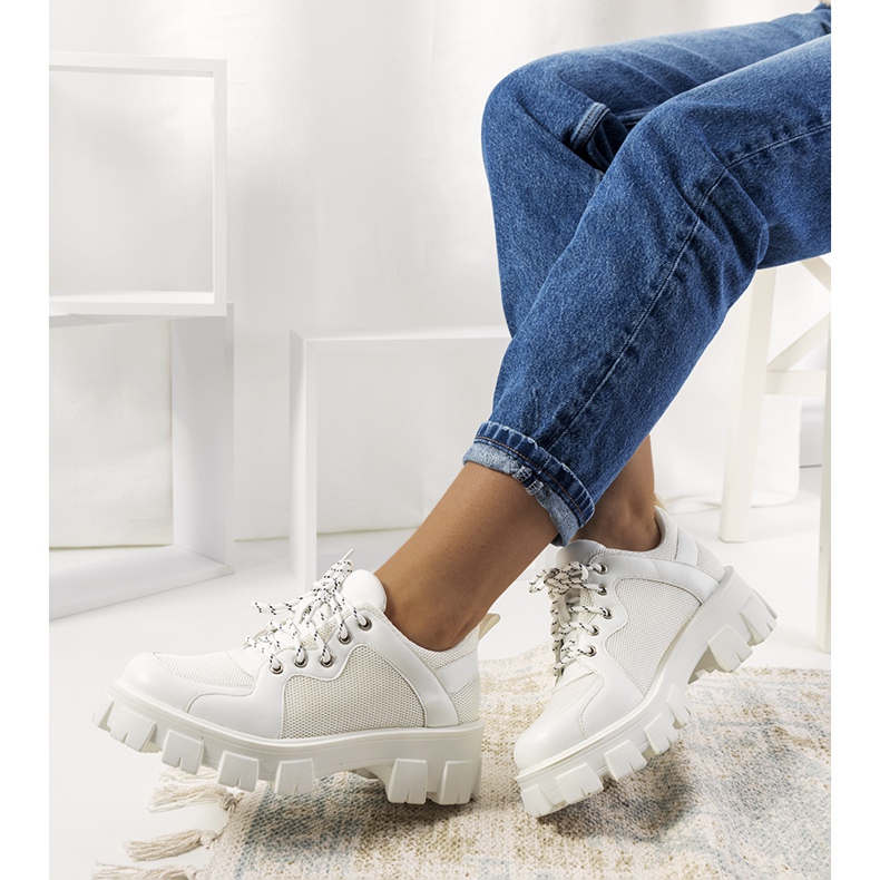 Deportivas blancas de mujer Bernic blanco 1