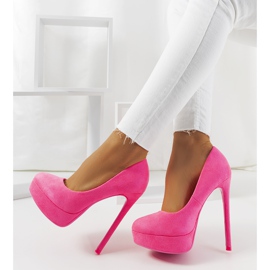 Zapatos de salón rosa neón con tacón de aguja Lorine 1