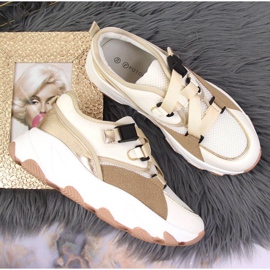 Zapatillas con plataforma Potocki W WOL55 crema beige 3
