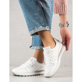 TRENDI Zapatillas con estilo con malla blanco 3
