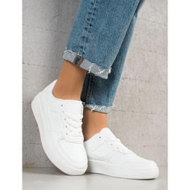 TRENDI Zapatillas clásicas en la plataforma blanco 1