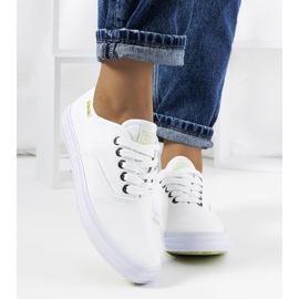 Deportivas blancas mujer Big Star JJ274260 blanco 1