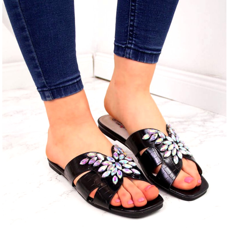 Zapatillas negras con piedras S. Bararski W OLI104 negro 3