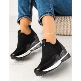 Deportivas textiles en la cuña VINCEZA negro 1