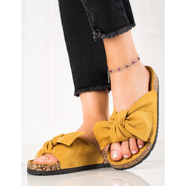 Cómodas chanclas vinceza casual amarillo 2