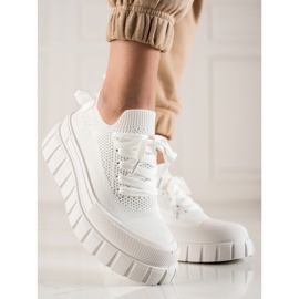 TRENDI Zapatillas de moda en la plataforma blanco 2