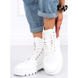 Zapatillas altas de trekking Costa White blanco 3