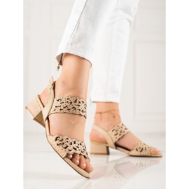 Sandalias VINCEZA con circonitas cúbicas beige 2