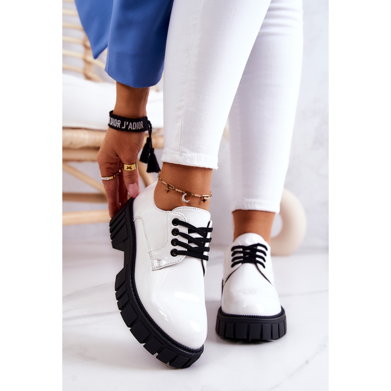 Zapatos Lacados de Moda La.Fi Blanco Hallie 1