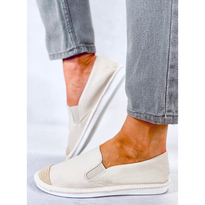 Alpargatas de mujer Alba Beige 1