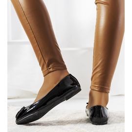 Bailarinas Flynn charol negro 1 Bailarinas Flynn charol negro 1