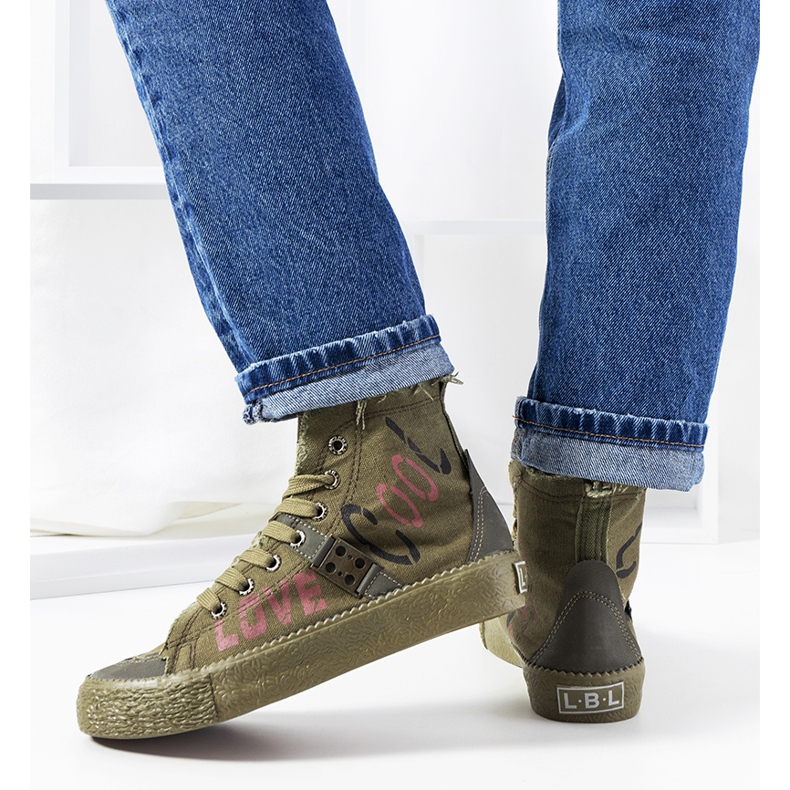 Zapatillas altas verdes de Amabella caqui 2