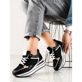 TRENDI Zapatillas con estilo en la plataforma negro 1 TRENDI Zapatillas con estilo en la plataforma negro 1