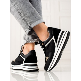 TRENDI Zapatillas con estilo en la plataforma negro 3
