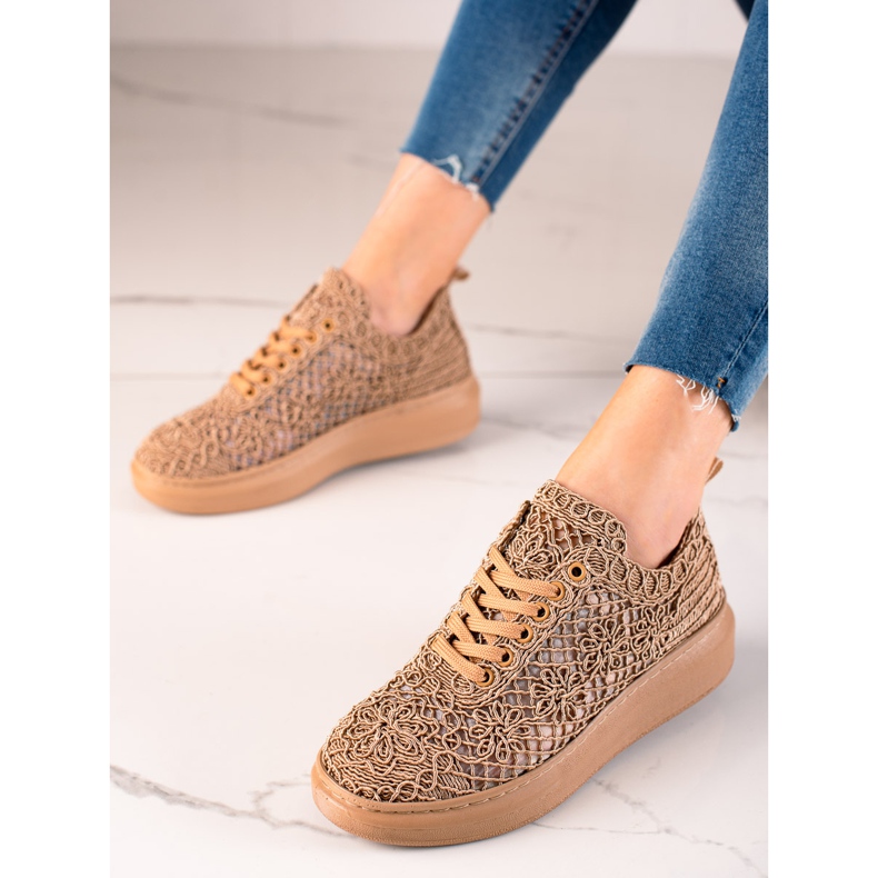 ARTIKER Zapatillas caladas en la plataforma beige 1