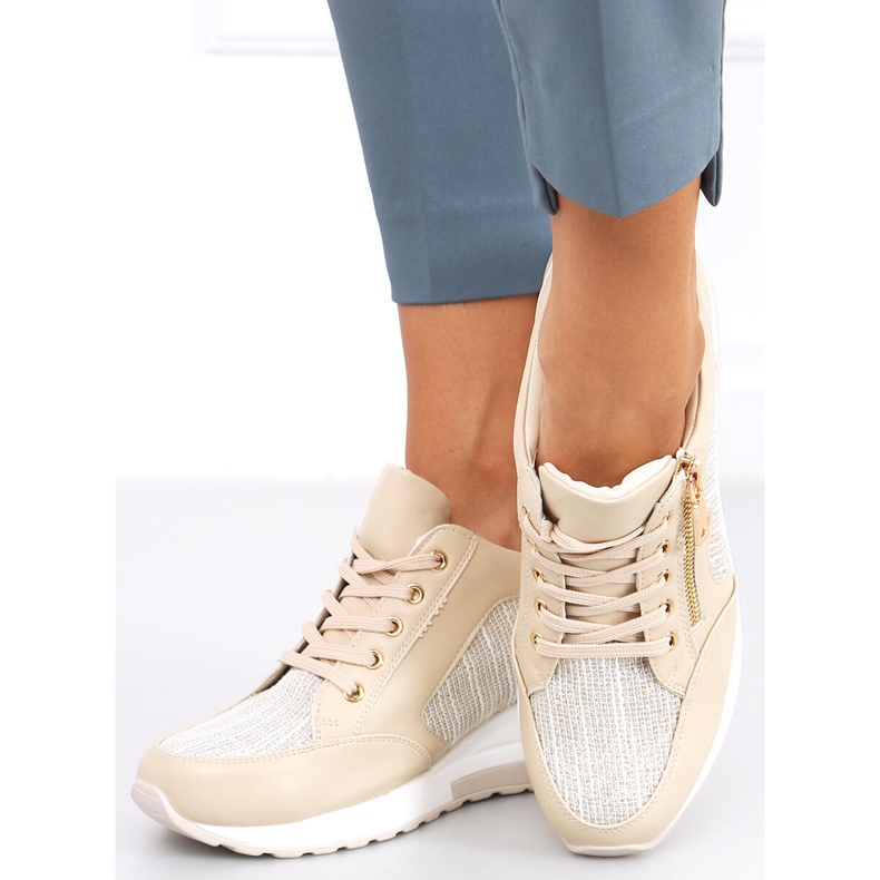 Zapatillas Beige Cuña Nasto Nude 1