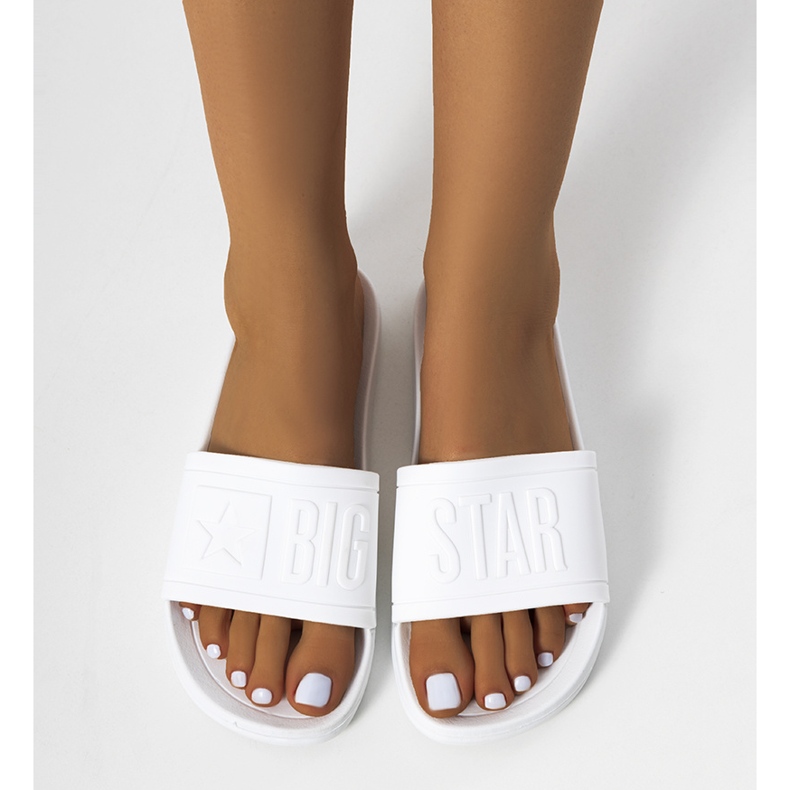 Pantuflas de mujer blancas Big Star DD274A268 blanco 1